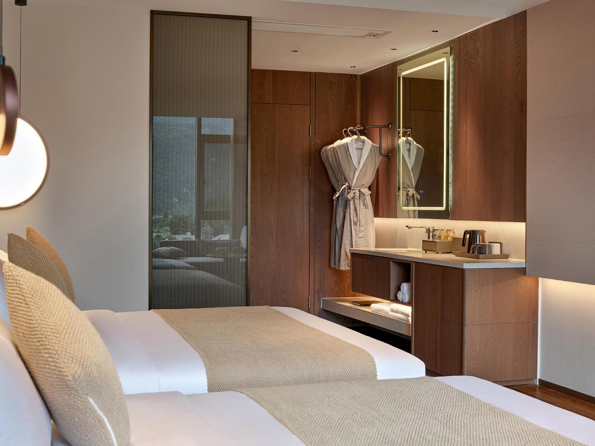 Zhangjiajie Utopia Hotel--Free One Way Pick Up Service Over 2 Nights Exterior foto